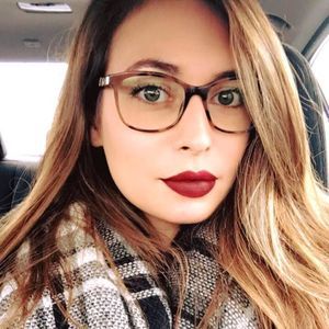 Meet your Posher, Rachel